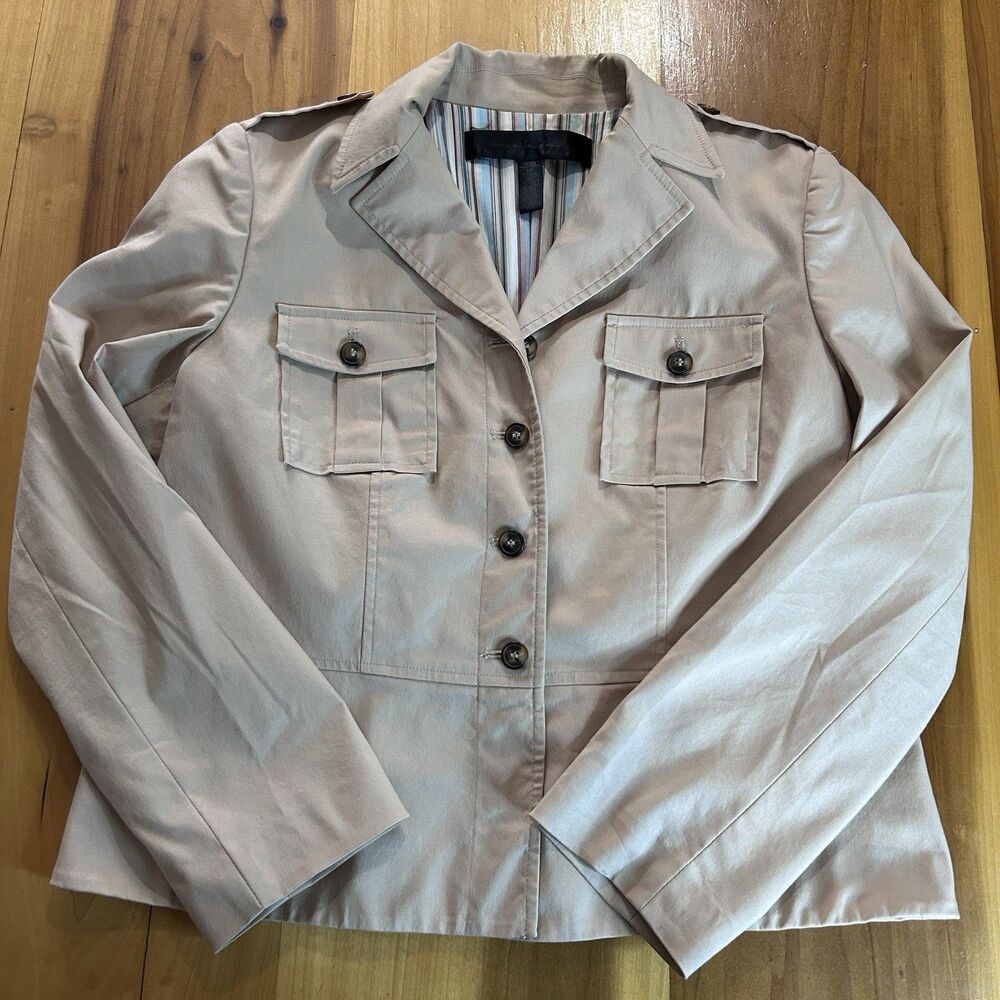 Apostrophe Luxury Is A State Of Mind Women’s Cropped Trench Coat. 14P. Beige